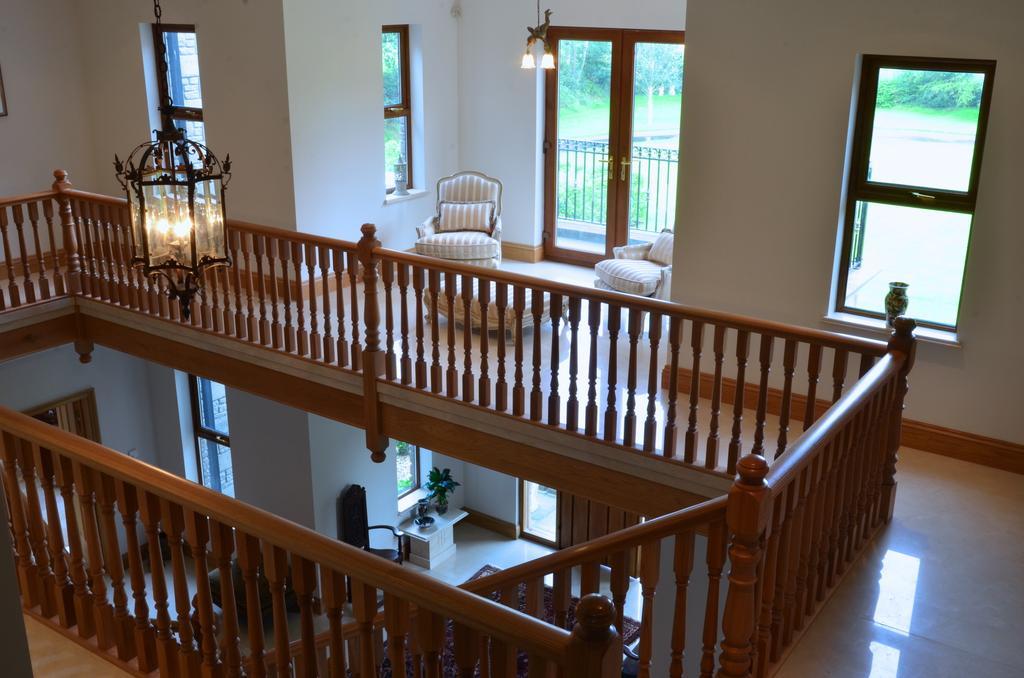 Llwyn Helyg Country House Pensionat Carmarthen Exteriör bild